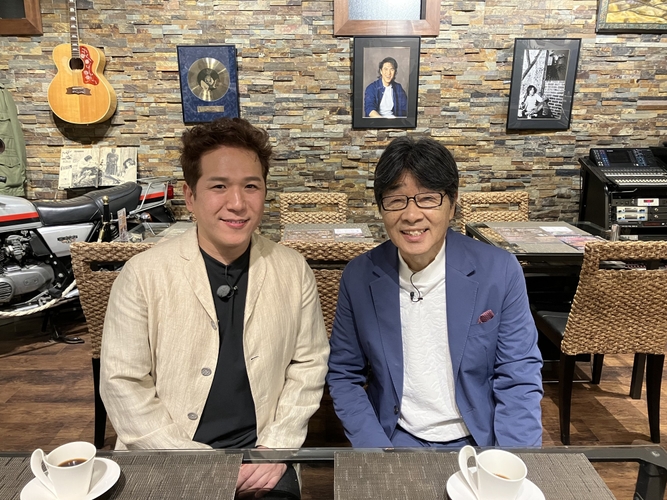 河島英五さんの息子・河島翔馬さんと原田伸郎さん