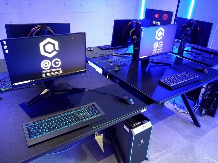 ホテルアセント浜松 eスポーツ空間【1階カフェスペース 複数名でeスポーツを楽しめる】