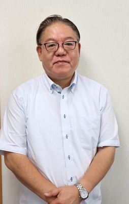 代表者　中川 裕晴