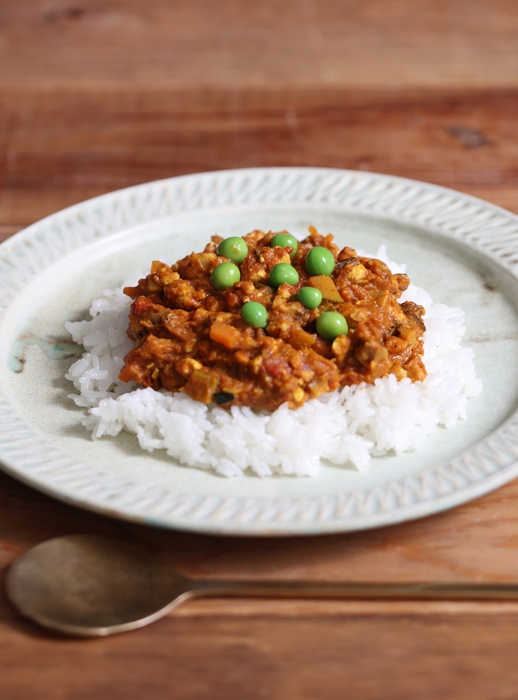 「キーマカレー」肉の代わりに木綿豆腐を。ほどよくボリュームが出るので、後味は重くないのに満足感はしっかり