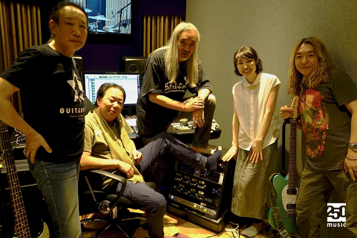 レコーディング(左から、岡井大二、伊藤広規、今剛、西脇辰弥)