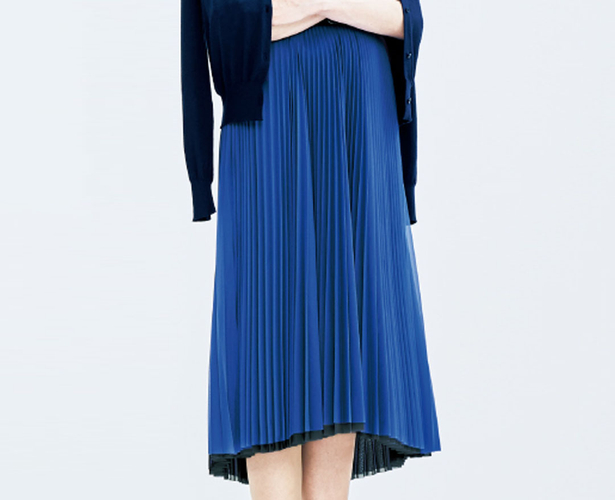 スカート 35,200円（税込） カラー : ベビーピンク×キャメル、ライトグレー×グリーン、ブラック×ロイヤルブルー