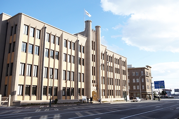 デザイン・クリエイティブセンター神戸「KIITO」 