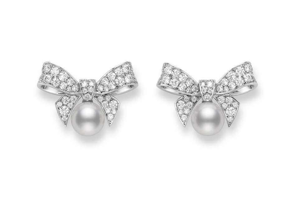 「Bow Charm」ピアス