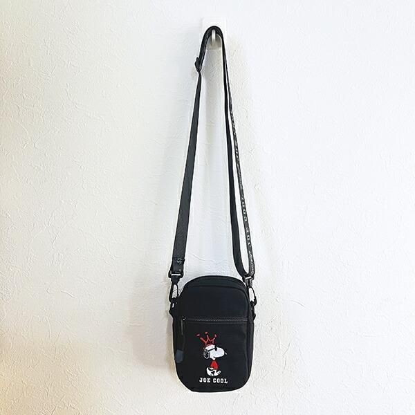 スヌーピーのバッグ