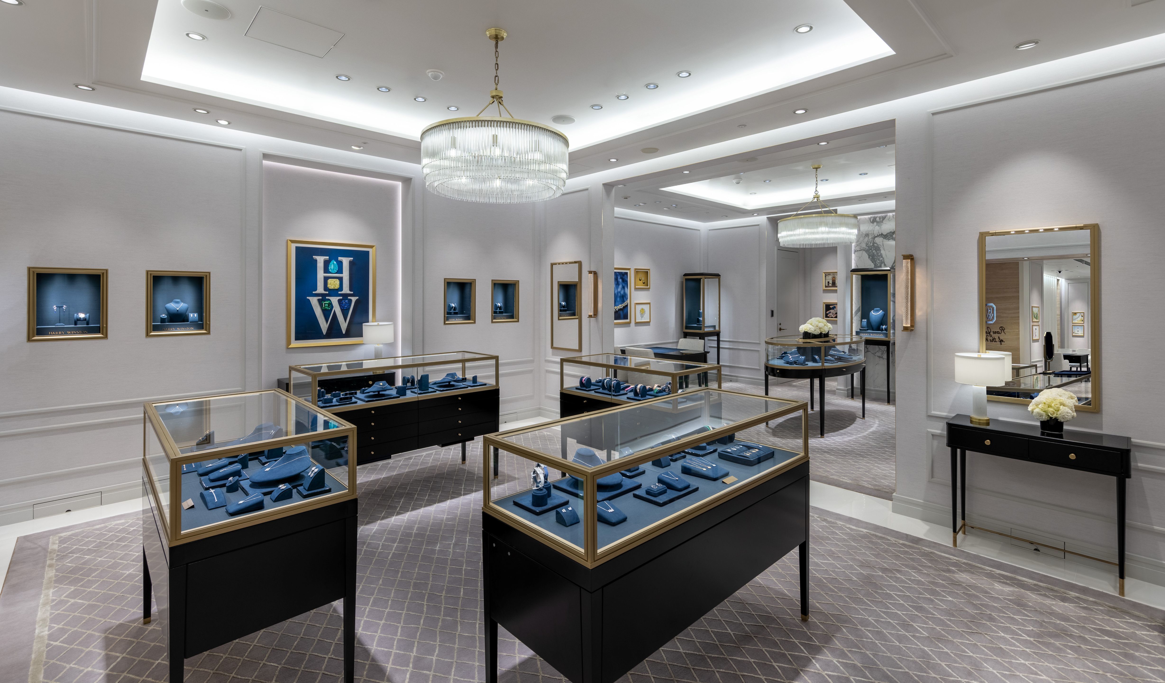ハリー・ウィンストン阪急梅田店2