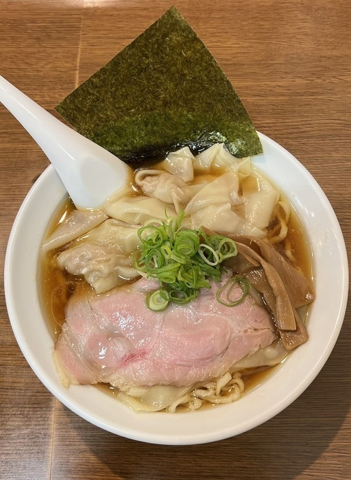 ワンタン麺