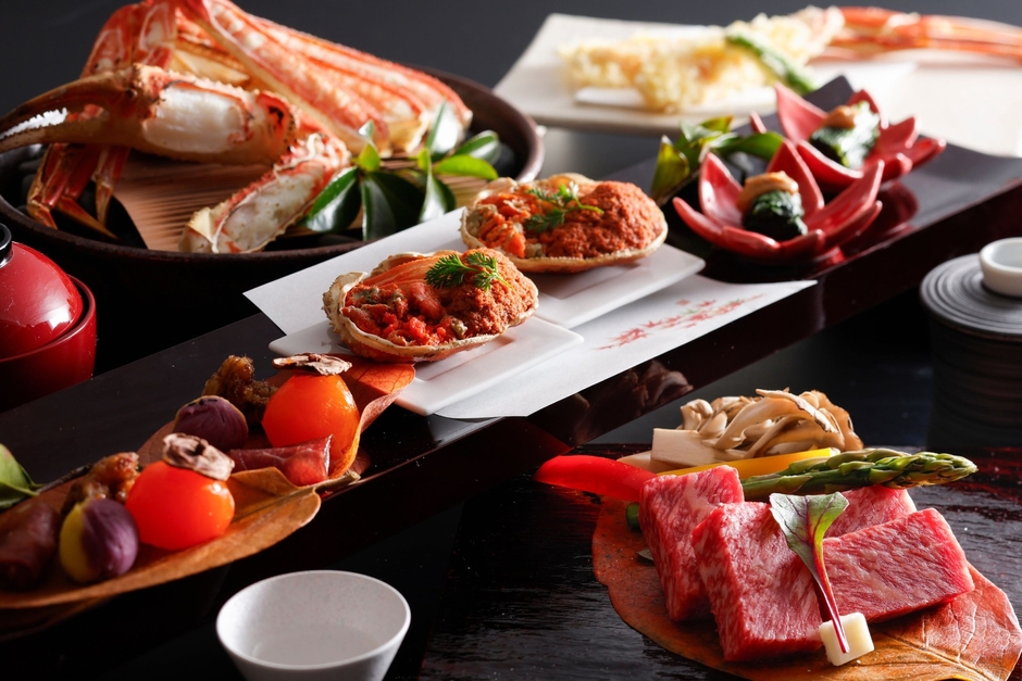 【夕食・冬】黒毛和牛付カニ会席 [一例]　蟹も牛も味わえる、スタンダードコース