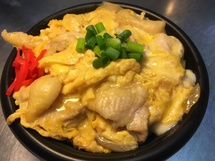 比内地鶏親子丼(秋田)