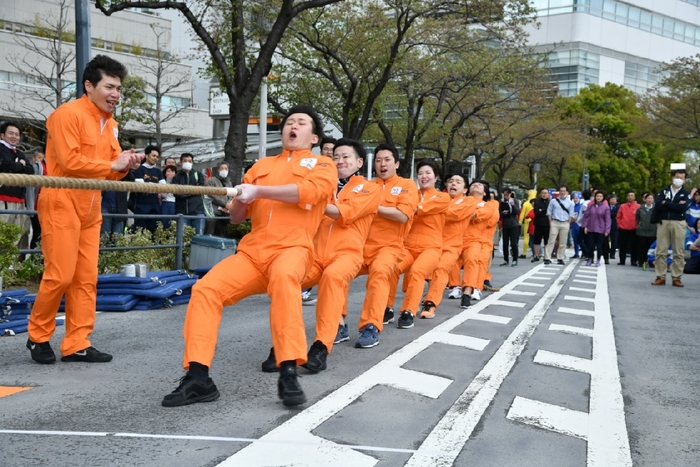 さくらフェスタ さくら綱引き選手権 昨年の様子