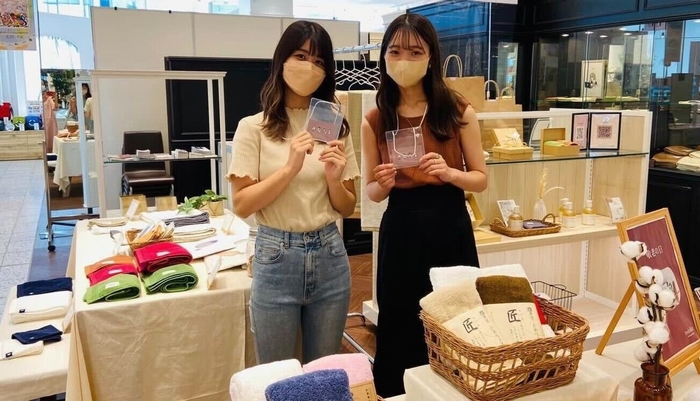 なんばマルイでのポップアップショップの様子