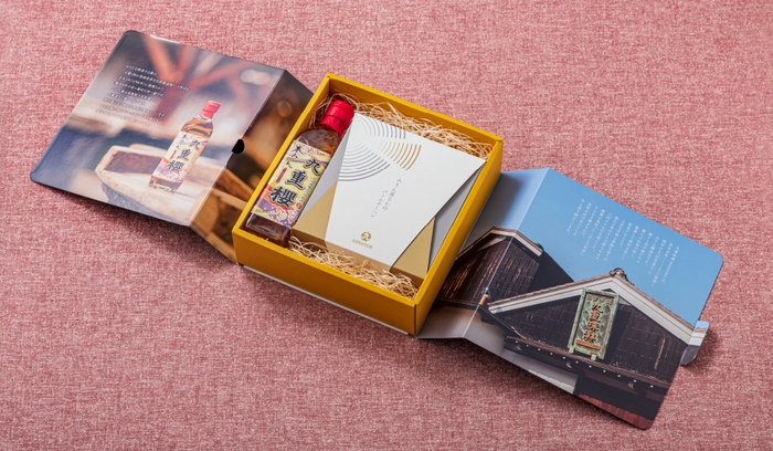 ギフトセット:バームクーヘンと九重櫻のギフトセット 価格:2,400円(税込)