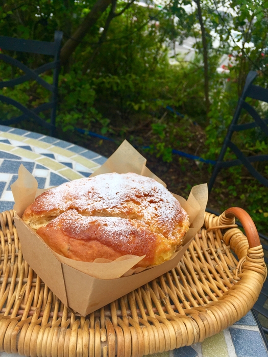 一宮店店長イチオシ!生バナナたっぷり使用「幸せの黄色のバナナブレッド」