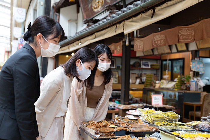 プチ試食で知る大津の味