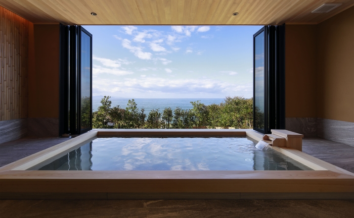 (炭平旅館の施設)六つのプライベート風呂がある豪華な設え