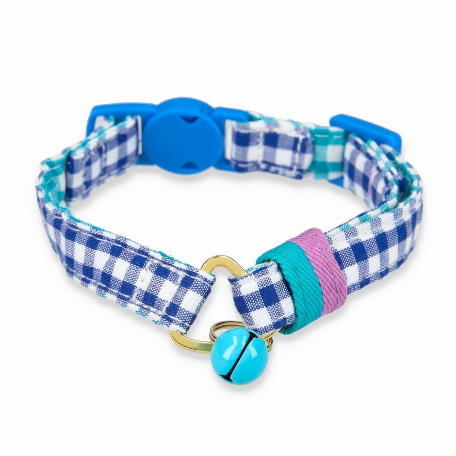 ねこにやさしいVネック首輪 ギンガムチェック(ブルー)