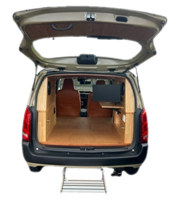 外装カスタムが並ぶ中で、
“中身”だけを作り続ける会社がある