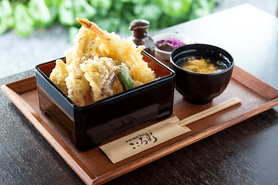 人気の「彩り天重(6種)」