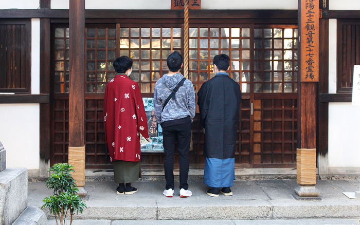 見学当日は着物姿で夢館から近い名所に立ち寄り、顧客目線で京都を観光する機会が設けられた