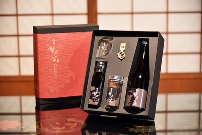中身と蓋1
