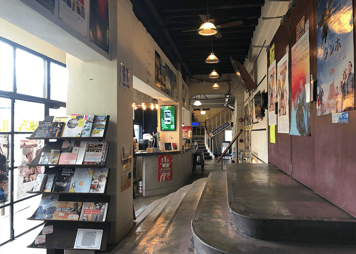 豊岡劇場ロビー