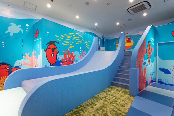 キッズランド_大きなすべり台