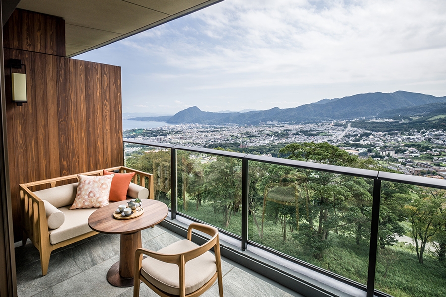 贅沢なプライベート空間でゆったりと寛ぐ客室(イメージ)