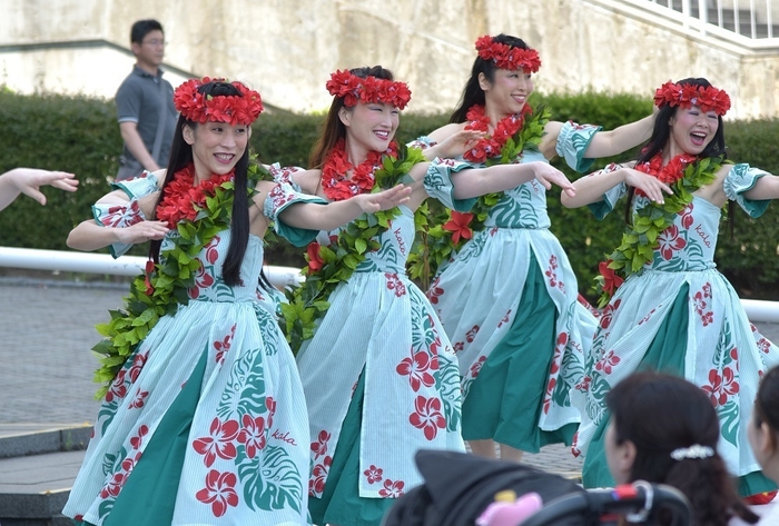 ダンスステージ フラダンス