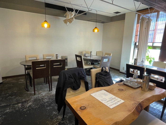 ゆったりとした店内　