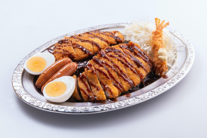 ボリューム満点！メジャーカレー