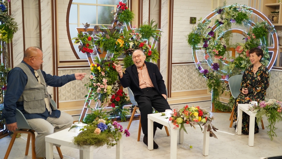 橋爪さん＆鶴瓶さんは、阿川さんから「指を指さない」とツッコミを受ける場面も