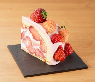 <果実園リーベル>さくらあまおうズコット