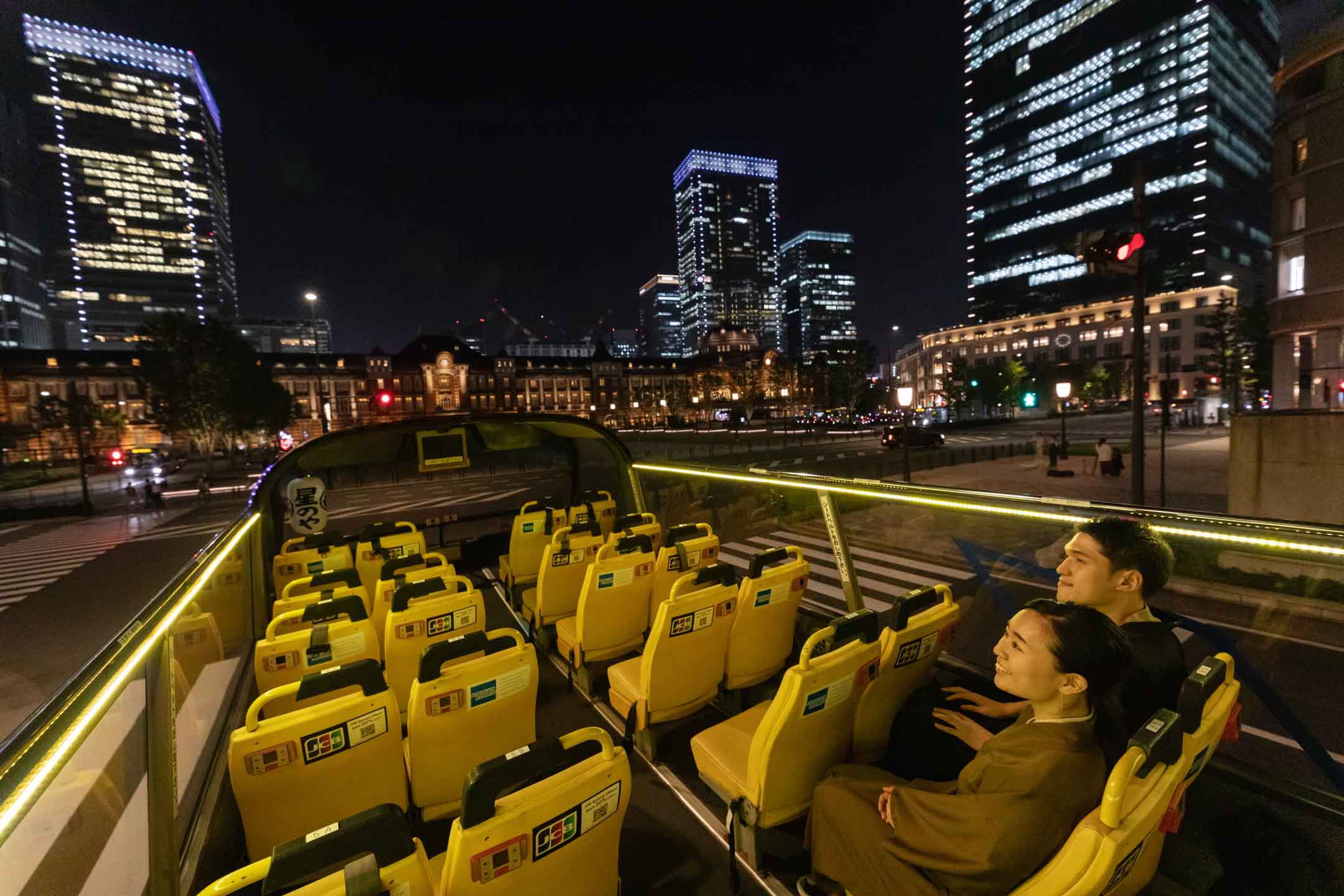 【星のや東京】２階建てオープントップバスで東京の街を巡る「東京絶景ナイトバスクルーズ」開催｜期間：2020年8月20日〜11月30日