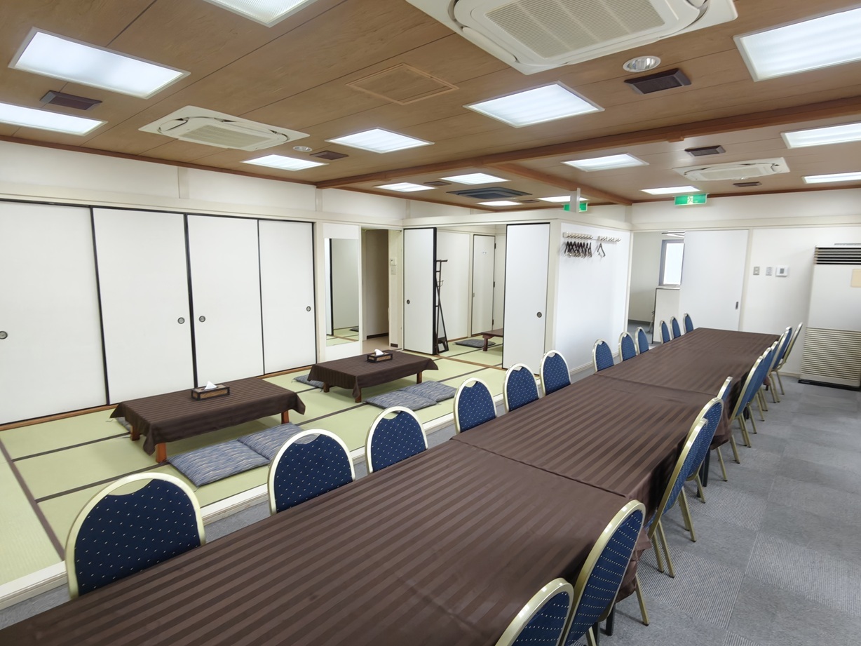 大正やすらぎホール本館2階