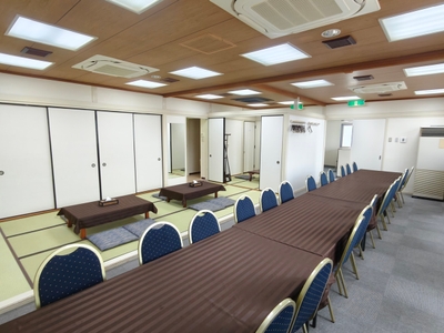 大正やすらぎホール本館2階