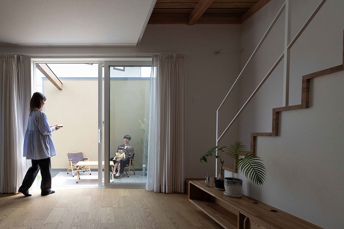 リビングとつながるプライベート屋外空間02