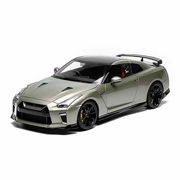 1/18スケール M83515 Nissan GT-R (R35) Track Edition Engineered By NISMO T-Spec 2022