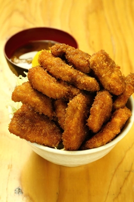 ランチ:デカ盛りソースカツ丼 ヘビー級