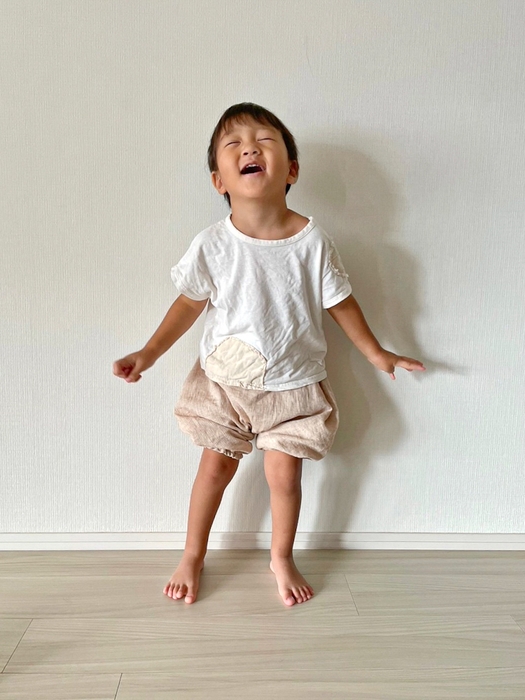 夏は半ズボン、冬は長ズボンとしてオールシーズン活躍。