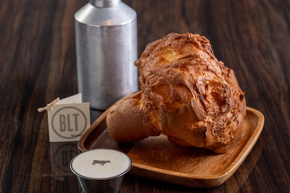 BLT STEAK人気のジャンボ「ポップオーバー」