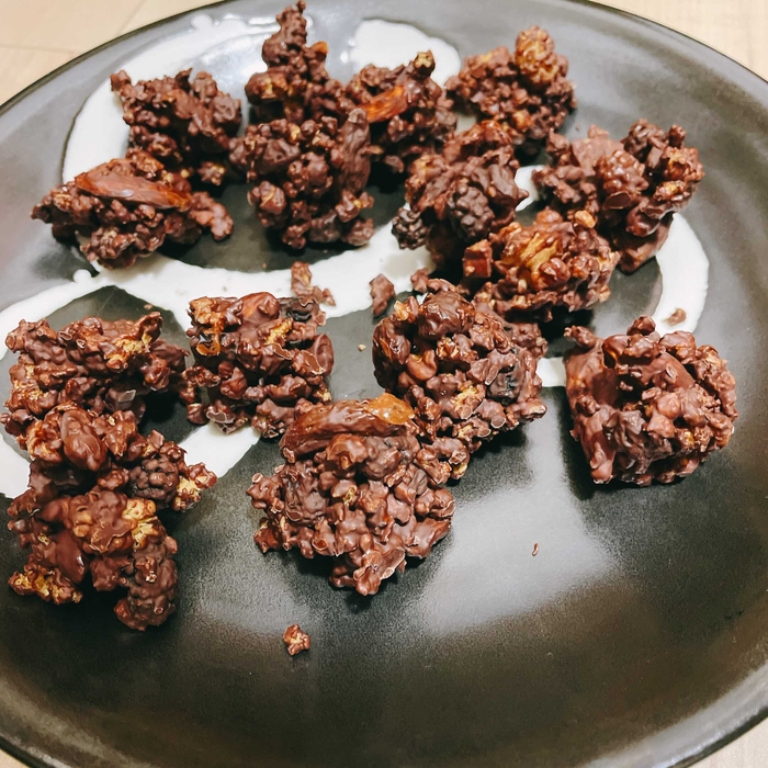 LOVEG:大豆ミートのチョコクランチ