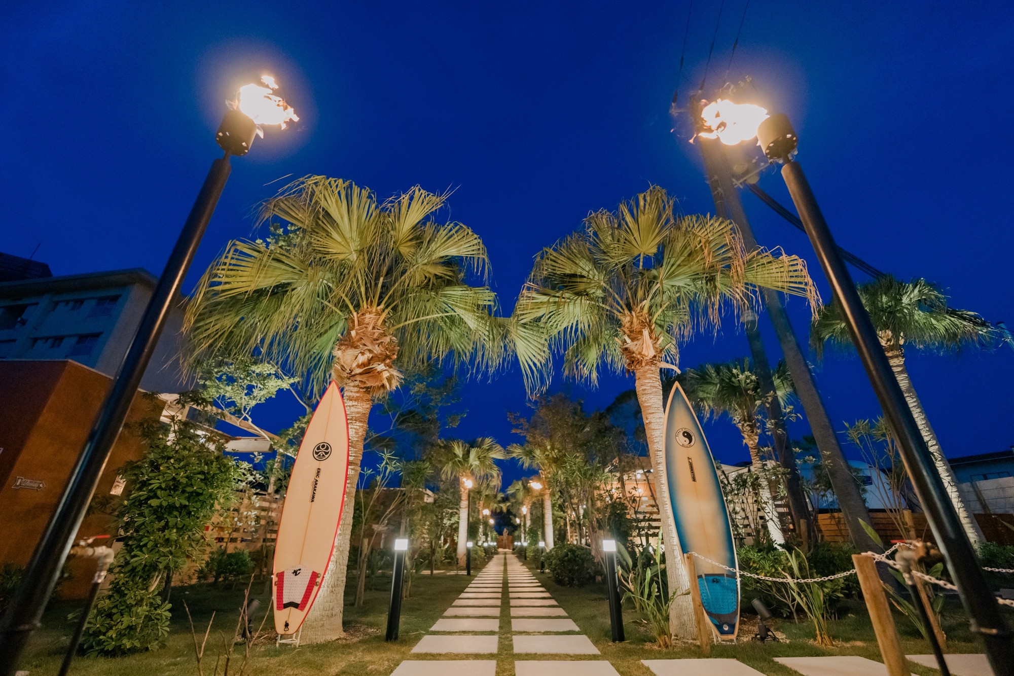 【期間限定】淡路島の「プライベート・スペース」 
グランピングトレーラーLanikai 1棟30,000円〜