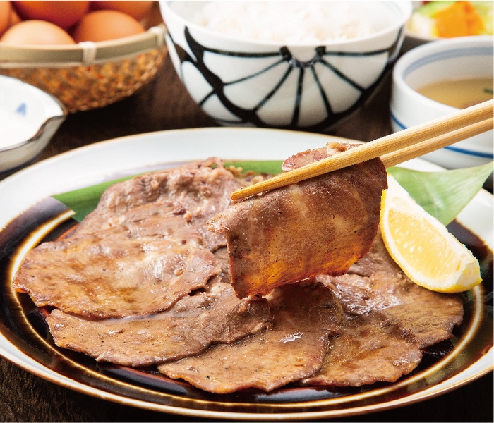 牛たん麦とろろ定食