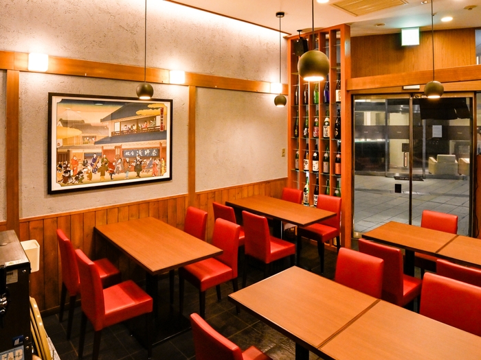 落ち着いた店内