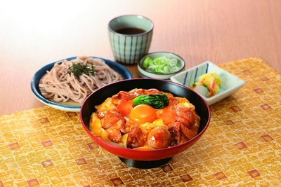 贅沢名古屋コーチン丼と麺 1,590円+税