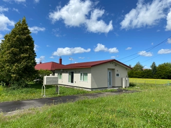 【東神楽町内初】教員住宅を改装したゲストハウスを開業。滞在し創作活動を行うクリエイターも同時に募集開始へ 9月21日より予約開始