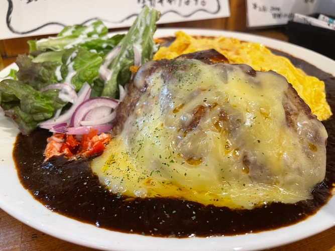 ハンバーグステーキは180g　