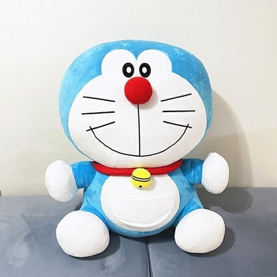 ドラえもんポーチ、ぬいぐるみ