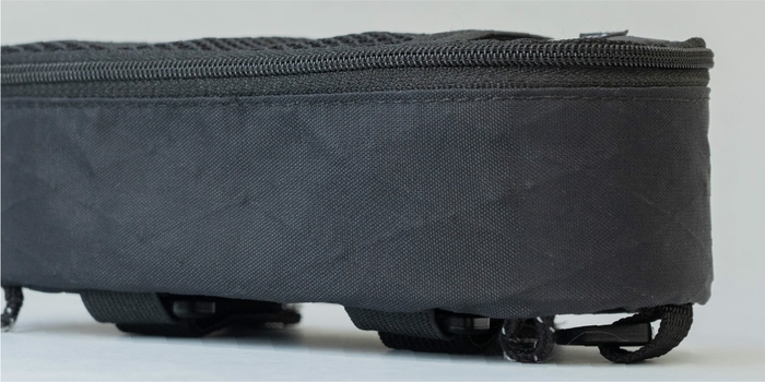 軽量・強度・防水性に優れたX-PAC