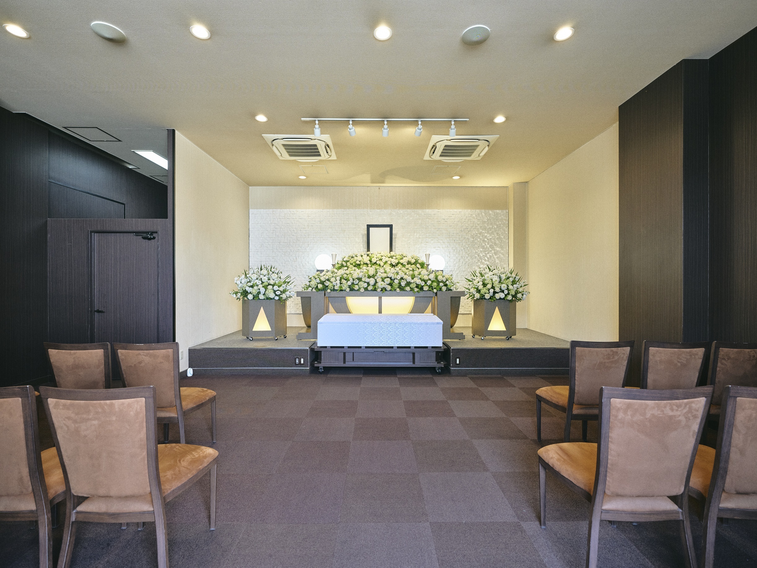 大正やすらぎホール本館内装